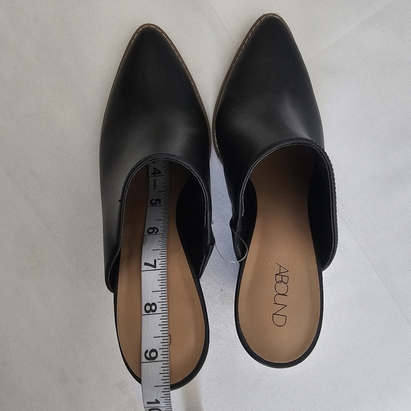 Abound Maya Black Faux Leather Block Heel Mules Pointed Toe Size 6.5M - Picture 11 of 12